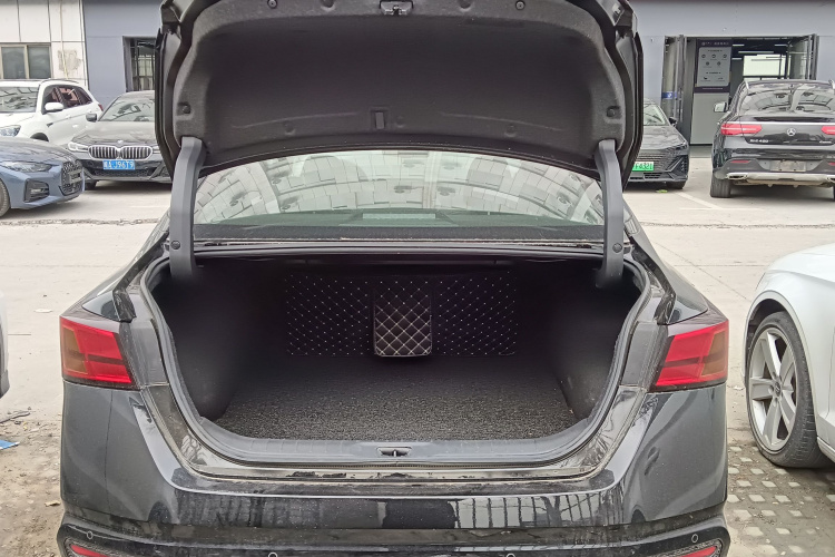 日产 天籁 2021款 2.0L XL Upper AD1 智行领航版局部细节23