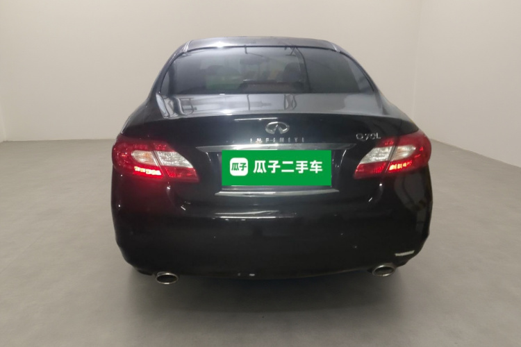 英菲尼迪Q70 2013款 Q70L 2.5L 舒适版车身外观6