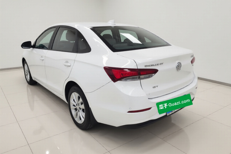 别克 英朗 2018款 15T 双离合精英型 国V车身外观5