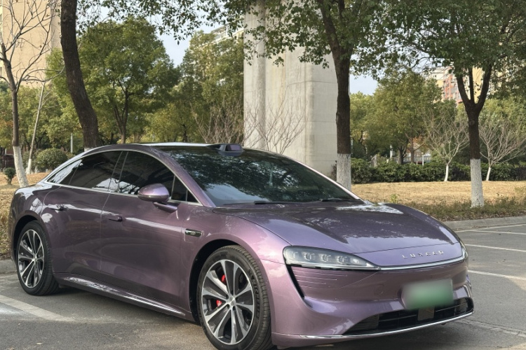 鸿蒙智行 智界S7 2025款 785km Ultra车身外观6011