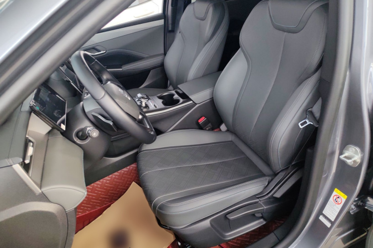 比亚迪 秦PLUS 2025款 EV 智驾版 510KM领先型中控内饰19