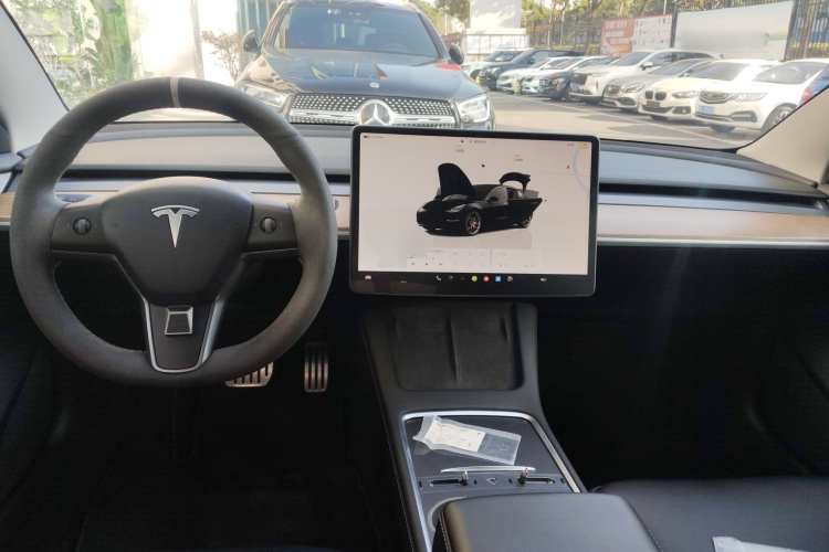 特斯拉 Model 3 2022款 Performance高性能全轮驱动版中控内饰12