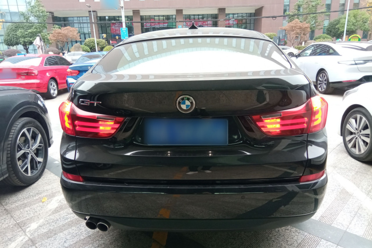 宝马5系GT 2014款 528i 领先型车身外观6004