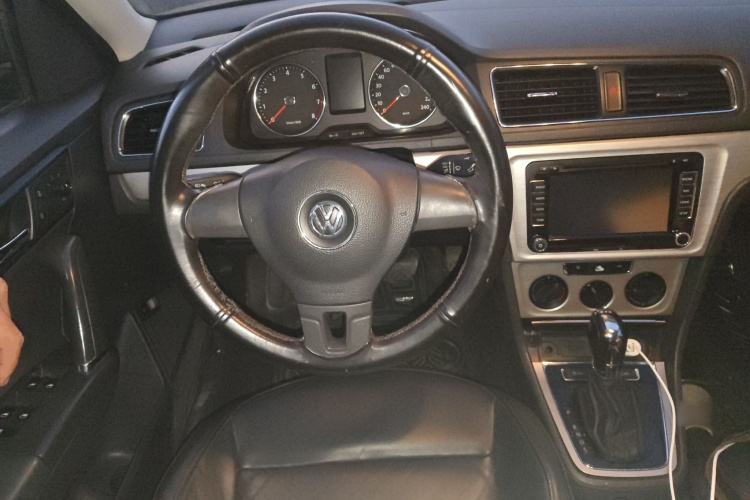 大众 朗逸 2014款 1.4TSI DSG蓝驱技术版局部细节13