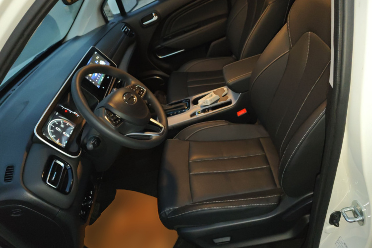 广汽传祺 传祺GS3 2022款 POWER 270T 自动劲享版中控内饰19