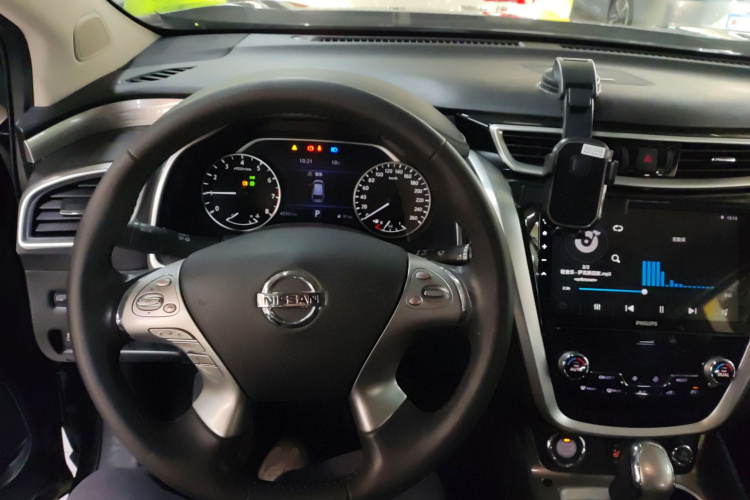 日产 楼兰 2017款 2.5L XL 两驱智尚版中控内饰12