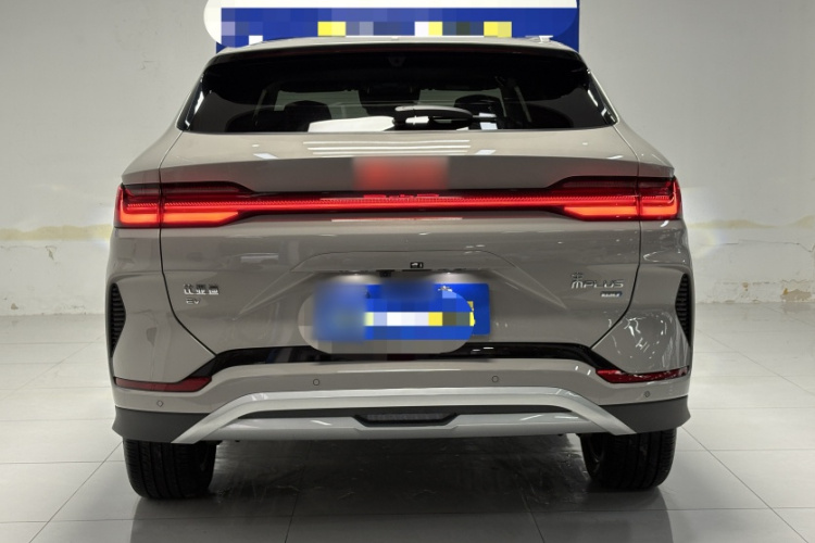 比亚迪 宋PLUS新能源 2025款 EV 智驾版 520km 尊贵型车身外观6004