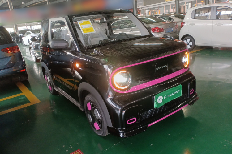 吉利银河 2025款 210km 熊猫卡丁车身外观3