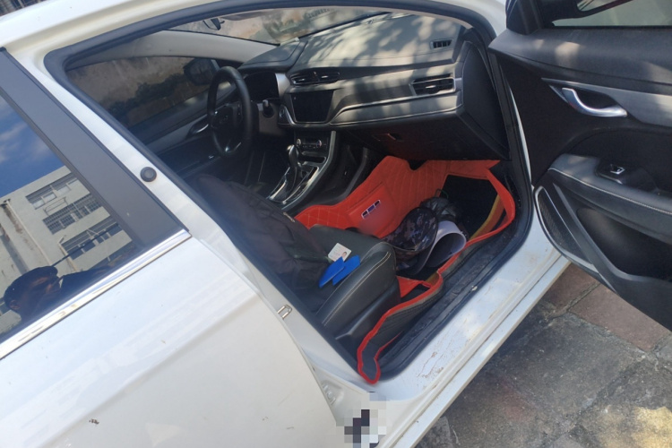 吉利汽车 帝豪 2021款 UP 1.5L CVT向上版局部细节9005