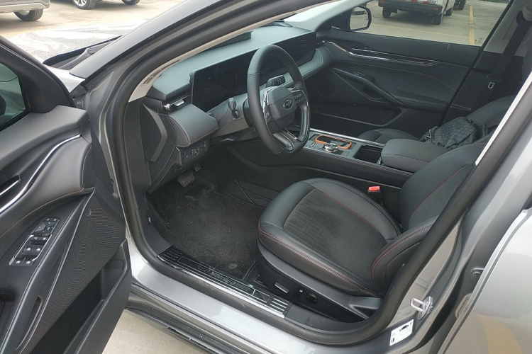 福特 蒙迪欧 2022款 改款 EcoBoost 245 豪华型中控内饰20