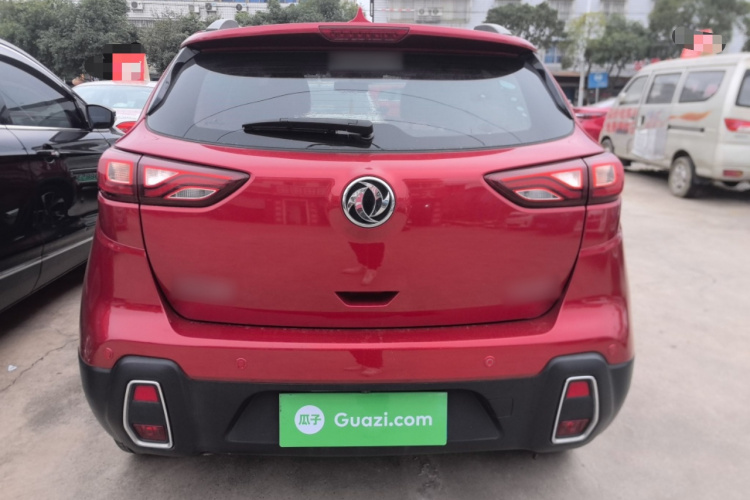 东风风神AX4 2018款 1.6L DCT潮尚型天窗版车身外观6