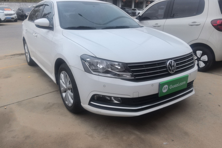 大众 朗逸 2017款 1.6L 自动舒适版车身外观3