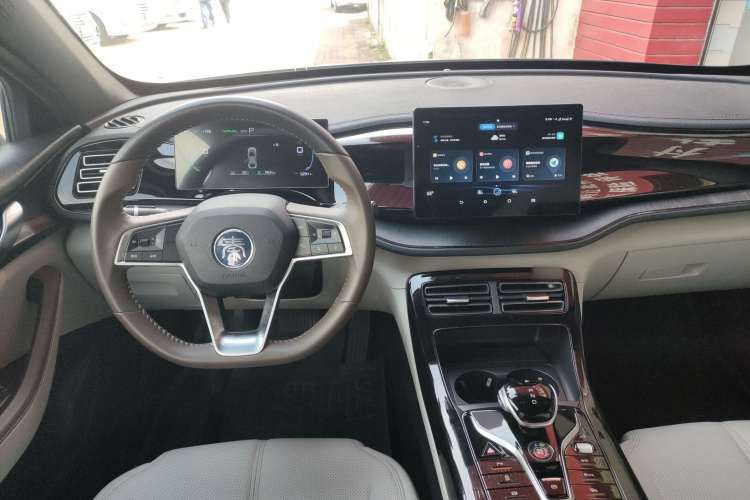 比亚迪 秦PLUS 2024款 荣耀版 DM-i 55KM领先型中控内饰12