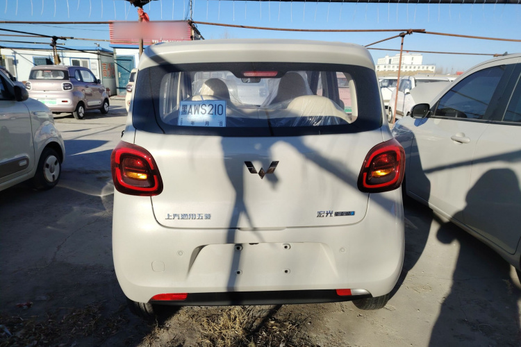 五菱汽车 宏光MINIEV 2025款 四门版 进阶款车身外观6