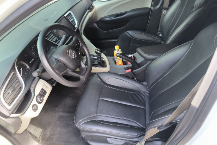 别克 英朗 2017款 15N 手动进取型局部细节19