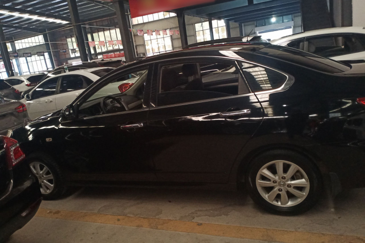 日产 轩逸 2016款 经典 1.6XE 手动领先版车身外观6003