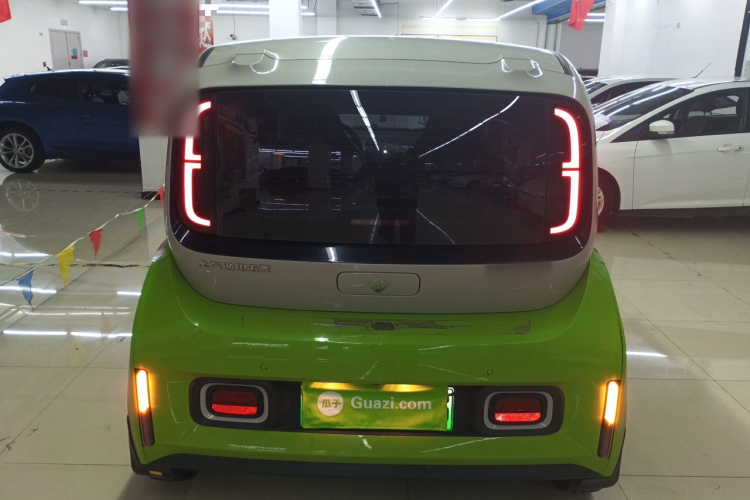 宝骏KiWi EV 2021款 艺术家 三元锂车身外观6