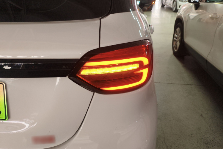 零跑汽车 零跑T03 2025款 403舒享版车身外观6006