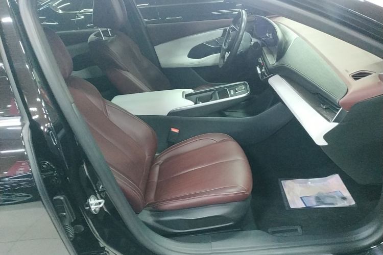 别克 君越 2023款 28T 越尊版局部细节41