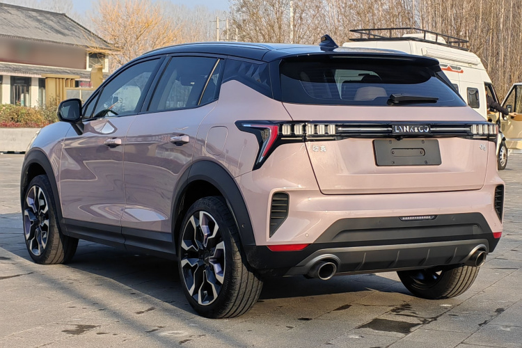 领克06 2021款 1.5T Shero粉色特别版车身外观6006