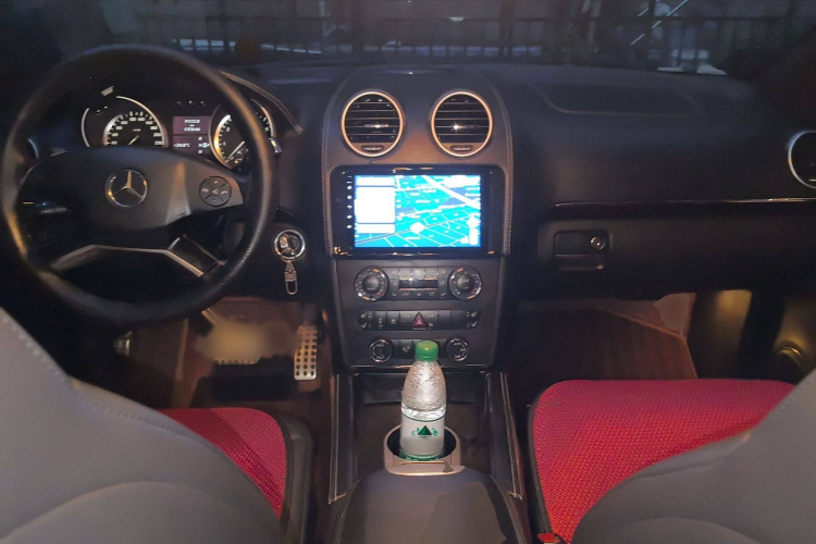 奔驰GL级 2011款 GL 450 尊贵型 Grand Edition中控内饰7002