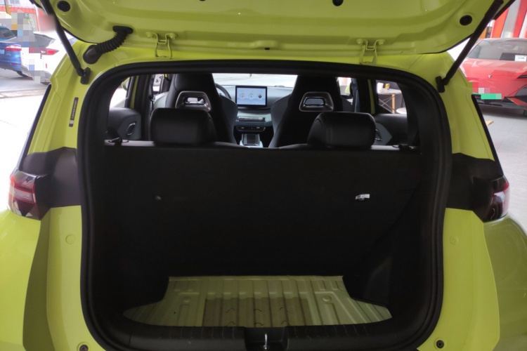 比亚迪 海鸥 2023款 活力版机舱底盘23