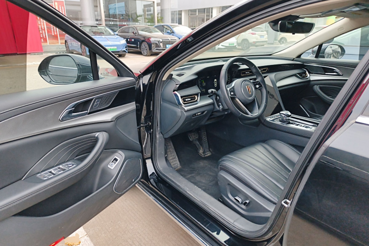 红旗H5 2023款 1.5T DCT智联旗韵版中控内饰20