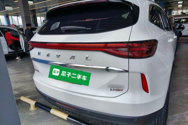 哈弗H6 2021款 第三代 2.0T 自动两驱Max车身外观6