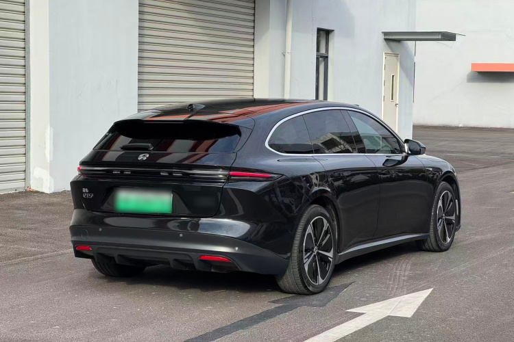 蔚来ET5T 2023款 75kWh Touring车身外观6005