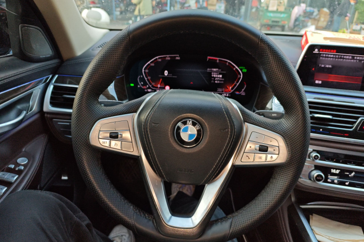 宝马7系 2019款 改款 730Li 豪华套装局部细节13