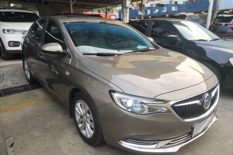 别克 英朗 2021款 典范 1.5L 自动精英型车身外观3