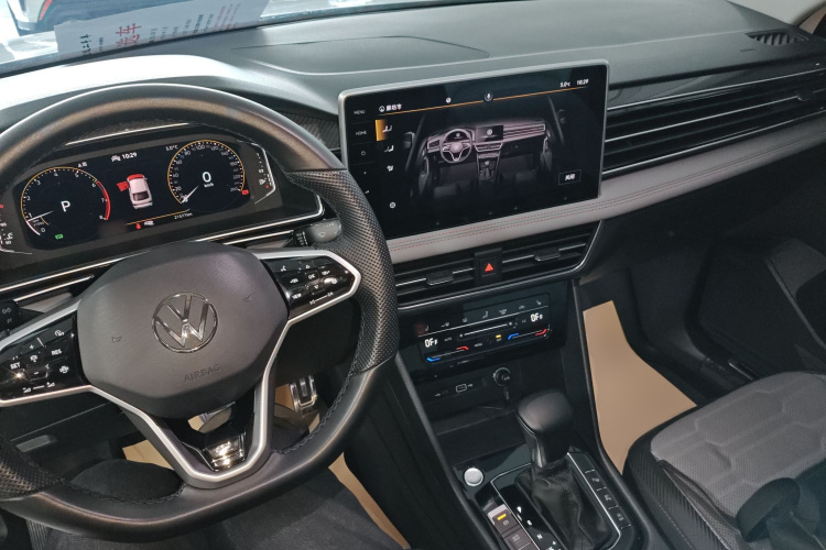 大众 途观X 2022款 330TSI 两驱旗舰版中控内饰7002