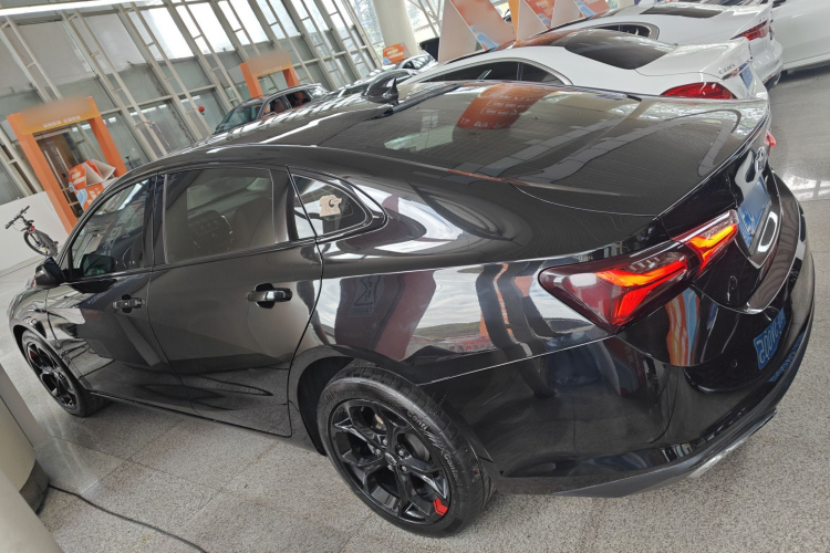 雪佛兰 迈锐宝XL 2022款 Redline 550T 自动锐动版车身外观6003