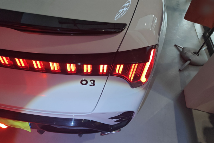 领克03 2023款 2.0TD DCT劲Pro车身外观6006