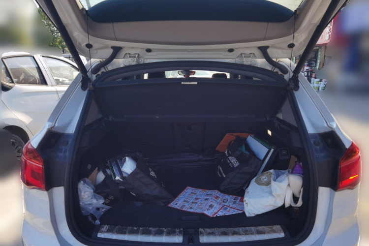 宝马X1 2018款 sDrive18Li 时尚型局部细节23