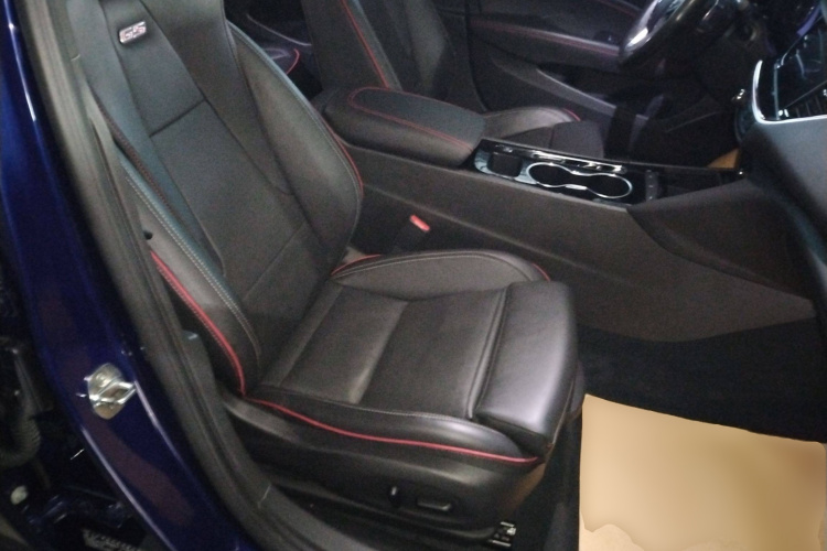 别克 君威 2020款 GS 28T 精英型中控内饰41