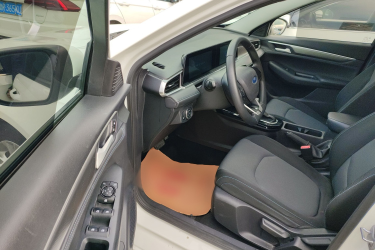 福特 福睿斯 2021款 1.5L 自动黄金版中控内饰20