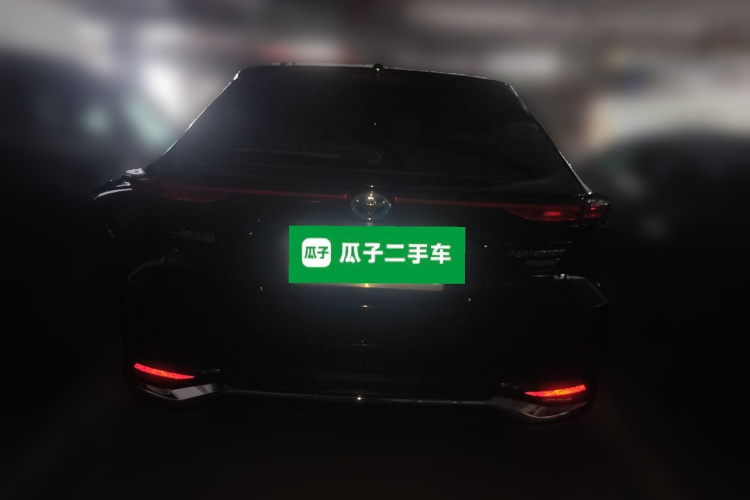丰田 凌放HARRIER 2022款 双擎 2.5L CVT两驱豪华版车身外观6