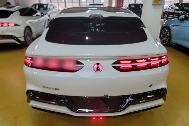 腾势Z9GT 2024款 1100四驱Max版车身外观6004