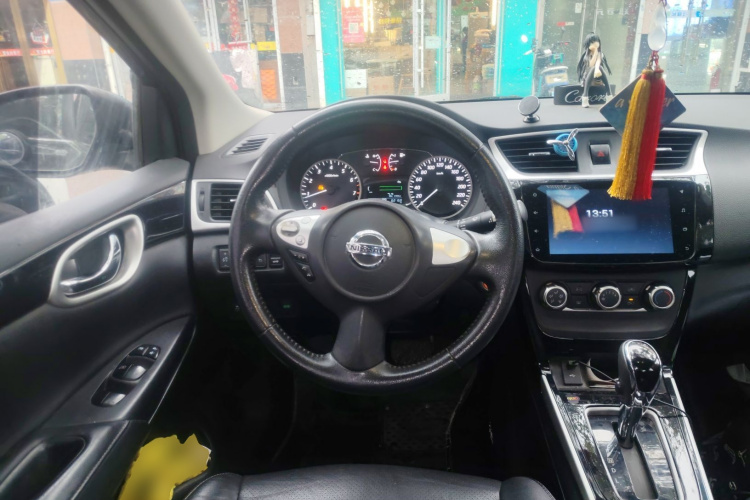 日产 轩逸 2019款 1.6XV CVT智联尊享版 国VI中控内饰13