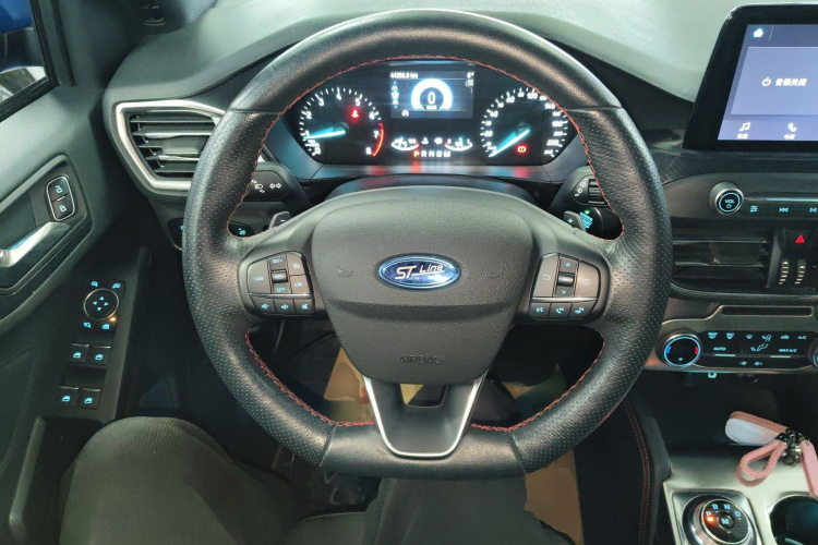 福特 福克斯 2020款 两厢 EcoBoost 180 自动ST Line中控内饰13