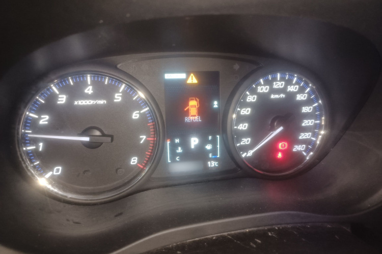 三菱 欧蓝德 2016款 2.4L 四驱精英版 5座局部细节14