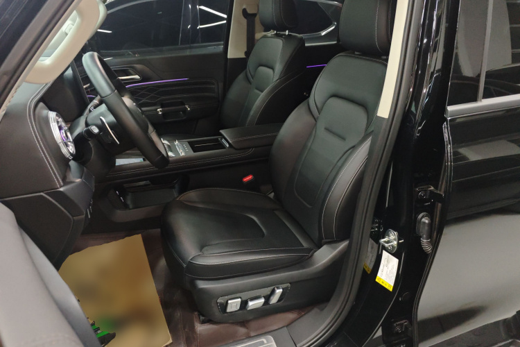 坦克300 2025款 2.0T 征服者局部细节19