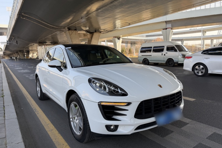 保时捷 2014款 Macan S 3.0T车身外观6006