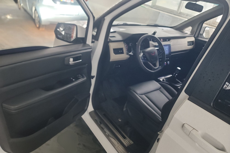 五菱汽车 五菱征程 2021款 1.5T 手动豪华型中控内饰20