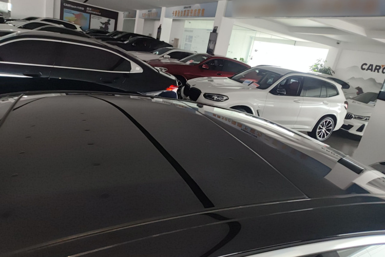 奔驰E级 2023款 E 300 L 时尚型局部细节57