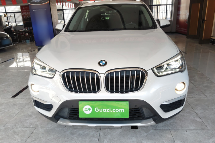 宝马X1 2019款 xDrive20Li 尊享型车身外观6001