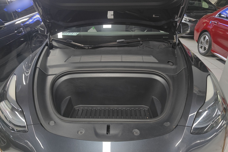特斯拉 Model Y 2024款 后轮驱动版局部细节24