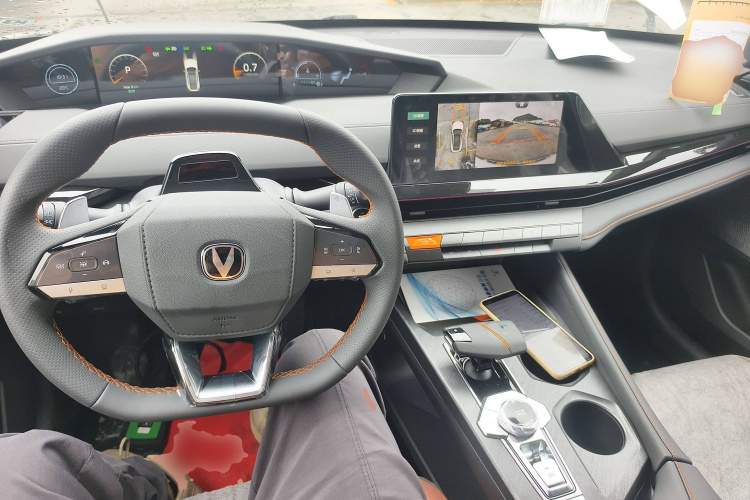 长安UNI-V 2025款 1.5T 500Bar高能版中控内饰7002