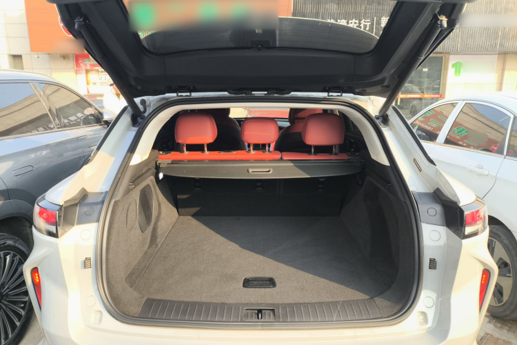 星途瑶光 2023款 400T 四驱奢享版机舱底盘23